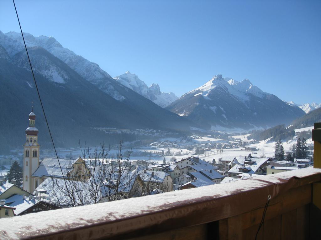 Penzion Haus Bergheimat - Familie Oberacher Fulpmes Exteriér fotografie